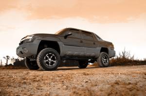 Rough Country Suspension - 27920 | 6 Inch Lift Kit | NTD | V2 | Chevy Avalanche 1500 (02-06)/Suburban 1500 (00-06)