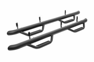 Rough Country Suspension - 82001A | Nissan 3-Inch Diameter Cab Length Nerf Steps (05-22 Frontier Crew Cab)