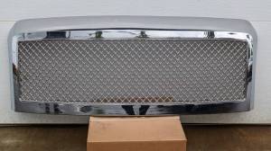 Paramount Automotive - 41-0101 | Paramount Automotive Chrome (ABS) Mesh Grille For Ford Super Duty F-250 / F-350 | 2008-2010 | Display Unit