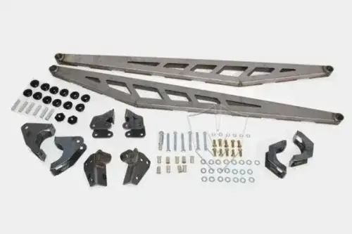 McGaughys Suspension Parts - 57218 | McGaughys Traction Bar Kit 2005-2016 Ford F250