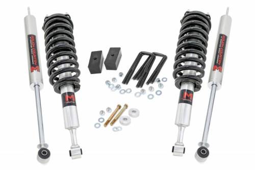 Rough Country - 74540 | Rough Country 3 Inch Lifted Struts Lift Kit For Toyota Tacoma 4WD | 2005-2023 | M1 Struts, M1 Rear Shocks