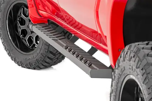 Rough Country - 41002 | Rough Country BA2 Running Board Side Step Bars (2019-2025 Silverado, Sierra 1500 2WD/4WD | 2020-2025 Silverado, Sierra 2500 HD, 3500 HD | Crew Cab)