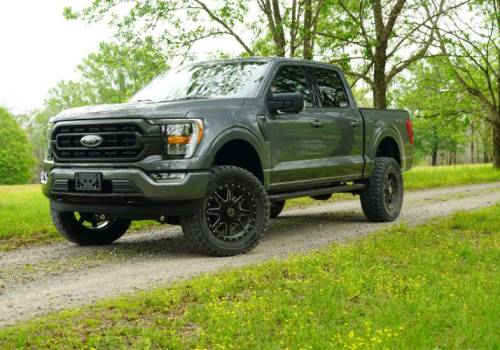 SuperLift - K130F | Superlift 6 Inch Suspension Lift Kit With Fox Rear Shocks (2021-2023 F150 4WD)