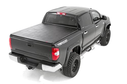 Rough Country - 41419550 | Rough-Country Bed Cover | Tri Fold | Soft | 5'7" Bed | No OE Rail | Toyota Tundra (07-24)