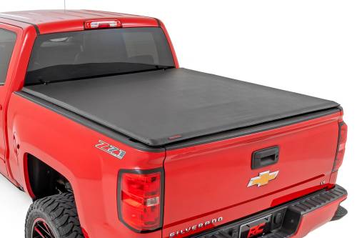 Rough Country - 42119551 | Rough Country Soft Roll Up Bed Cover | 5'9" Bed | Chevrolet/GMC 1500 (14-18)