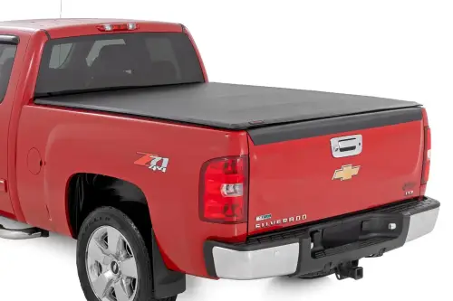 Rough Country - 42207650 | Rough Country Soft Roll Up Bed Cover For Chevrolet Silverado / GMC Sierra 1500/2500HD/3500HD (2007-2014) | 6' 7" Bed