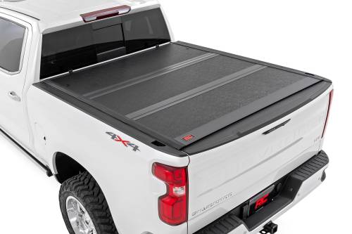 Rough Country - 47120651B | Rough Country Hard Low Profile Bed Cover (2020-2025 Silverado, Sierra 2500 HD, 3500 HD | 6'9" Bed | Rail Caps)