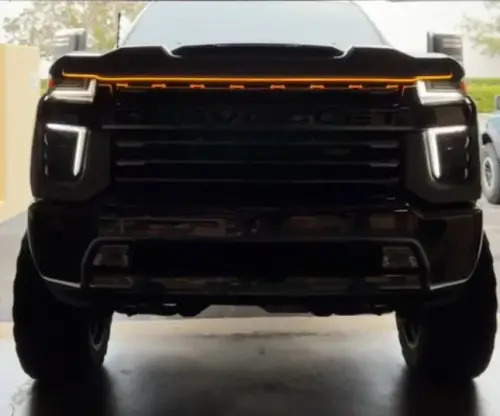 Recon Truck Accessories - 264001AMM | Recon DRL Hood Light with Start-up Sequence in AMBER - 70" Length