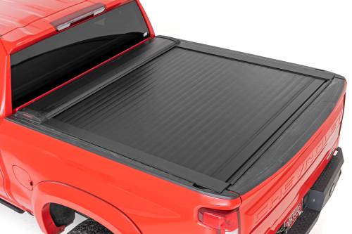 Rough Country - 46120581A | Rough Country Retractable Bed Cover (2019-2025 Silverado, Sierra 1500 2WD/4WD 5'10" Bed | Short Bed)