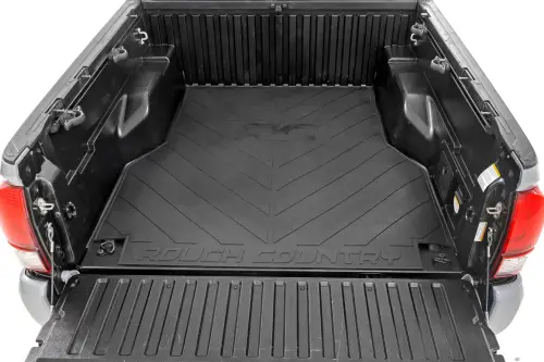 Rough Country - RCM688 | Rough Country Bed Mat With RC Logo (2005-2023 Tacoma 2WD/4WD | 5' Bed)