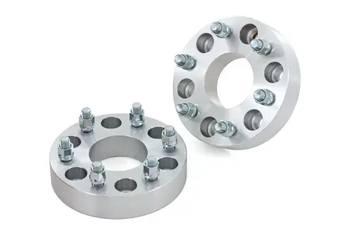 Rough Country - 1160 | Rough Country 1.5 Inch Wheel Spacers For Chevrolet / GMC 1500 Trucks And SUVs | 6 x 5.5" Bolt Pattern, Aluminum Finish