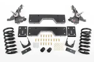 33137 | McGaughys 4 Inch Front / 6 Inch Rear Lowering Kit 1988-1998 GM 1500 Truck HD 2WD