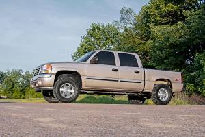 Rough Country - 28330 | 1.5 - 2.5in GM Leveling Lift Kit (99-06 1500 PU 4WD) - Image 2