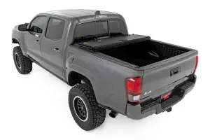 Rough Country - 49420500 | Rough Country Hard Tri Fold Flip Up Bed Cover For Toyota Tacoma | 2016-2023 | 5' Bed - Image 5