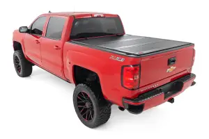 Rough Country - 49119551 | Rough Country Hard Tri-Fold Flip Up Tonneau Bed Cover For Chevrolet Silverado / GMC Sierra 1500/2500 HD/3500 HD | 2014-2019 | 5' 9" Bed With Rail Clips - Image 3