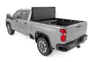 Rough Country - 49120651 | Rough Country Hard Tri-Fold Flip Up Tonneau Bed Cover For Chevrolet Silverado 2500/3500 HD / GMC Sierra 2500/3500 HD | 2020-2024 | 6'9" Bed - Image 6