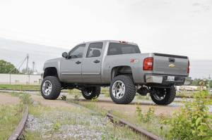 Rough Country - 26440 | Rough Country 7.5 Inch Lift Kit | M1 Struts/M1 | Chevrolet/GMC 1500 (07-13) - Image 4