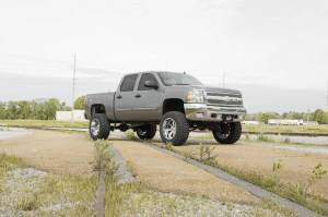 Rough Country - 26440 | Rough Country 7.5 Inch Lift Kit | M1 Struts/M1 | Chevrolet/GMC 1500 (07-13) - Image 3