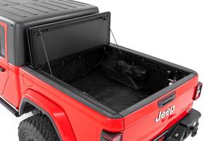 Rough Country - 49620500 | Rough-Country Hard Tri-Fold Flip Up Bed Cover | 5' Bed | Jeep Gladiator JT (20-23) - Image 11