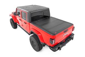 Rough Country - 49620500 | Rough-Country Hard Tri-Fold Flip Up Bed Cover | 5' Bed | Jeep Gladiator JT (20-23) - Image 12