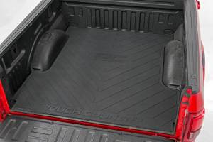 Rough Country - RCM670 | Rough-Country Bed Mat | 6'7" Bed | RC Logo | Chevrolet/GMC 1500/2500HD/3500HD (07-19) - Image 2