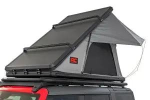 Rough Country - 99077 | Rough Country Hard Shell Low-Profile Aluminum Shell Roof Top Tent | Universal | Rack Mount With Bars Up To 3.5" Diameter - Image 2