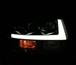 AlphaREX - 880295 | AlphaRex LUXX-Series LED Projector Headlights Chevrolet Tahoe & Suburban (2007-2014) / Avalanche (2007-2013) | Black - Image 5