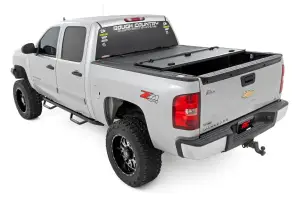 Rough Country - 49113551 | Rough Country Hard Tri-Fold Flip Up Tonneau Bed Cover For Chevrolet Silverado 1500 / GMC Sierra 1500/1500 Denali (2007-2013) | 5' 9" Bed With Rail Caps - Image 4