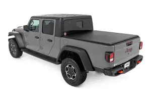 Rough Country - 42620500 | Rough Country Soft Roll Up Bed Cover For Jeep Gladiator JT 4WD (2020-2024) | 5 Feet Bed - Image 3