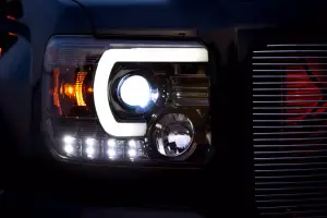 Recon Truck Accessories - REC264295BKC | Recon Projector Headlights w Smooth OLED DRLs & Halos in Smoked/Black (2014-2018 Sierra 1500, 2014-2019 Sierra 2500 HD, 3500 SRW, 2015-2019 Sierra 3500 HD DRW) - Image 5