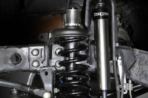 Fabtech Motorsports - FTS24155 | Fabtech Front Dirt Logic 2.25 Hydraulic Bump Stop - OE Position (2007-2023 Wrangler JK, JL 4WD | 2020-2023 Gladiator JT 4WD) - Image 2