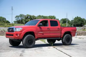 Rough Country - 74240RED | Rough Country 3.5 Inch Lift Kit With Upper Control Arms For Toyota Tacoma 4WD (2005-2023) | Red Finish, Front M1 Struts, Rear M1 Shocks - Image 3