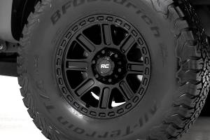 Rough Country - 84170912 | Rough Country 84 Series Wheel | Gloss Black | 17x8.5 | 6x5.5 | +0mm - Image 5