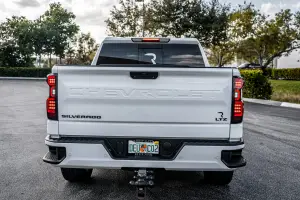 Recon Truck Accessories - 264397LEDCL | Recon (Replaces OEM LED) Tail Lights OLED in Clear (2019-2023 Silverado 1500 | 2020-2023 Silverado 2500, 3500) - Image 3