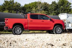 Rough Country - 28257RED | Rough Country 3.5 Inch Lift Kit | Vertex/V2 | Rear Mono Leaf | Chevy Silverado 1500 (22-24) - Image 3