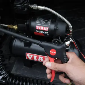 VIAIR - 00040 | VIAIR High Pressure Air Blow Gun With 7.5 Inch Nozzle | 200 PSI Max - Image 3