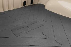 RCM681 | Rough Country Bed Mat With RC Logo (2007-2021 Tundra 2WD/4WD | 5'7" Bed)