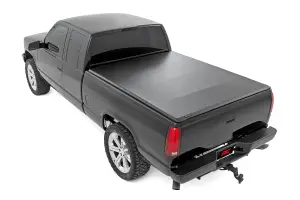 Rough Country - 42288650 | Rough Country Soft Roll Up Bed Cover For Chevrolet Silverado / GMC Sierra 1500 2WD/4WD (1988-2007) | 6' 7" Bed - Image 3